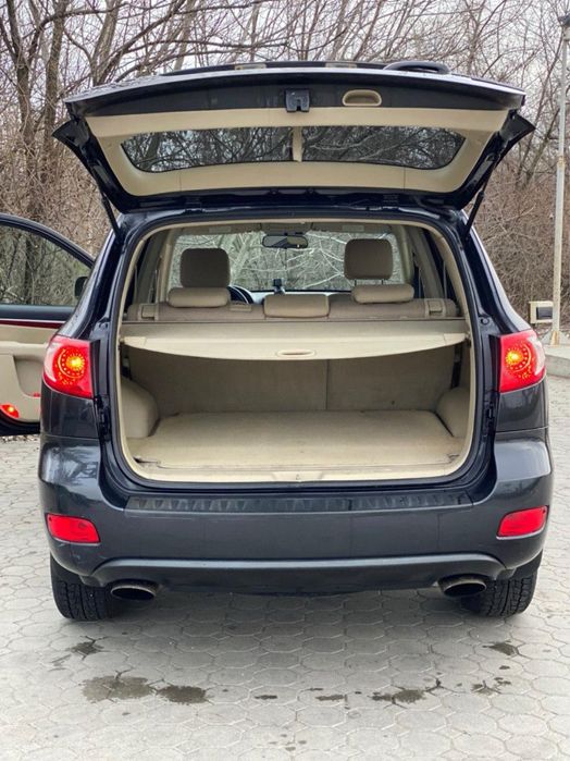 Vand Hyundai Santa Fe Motor defect