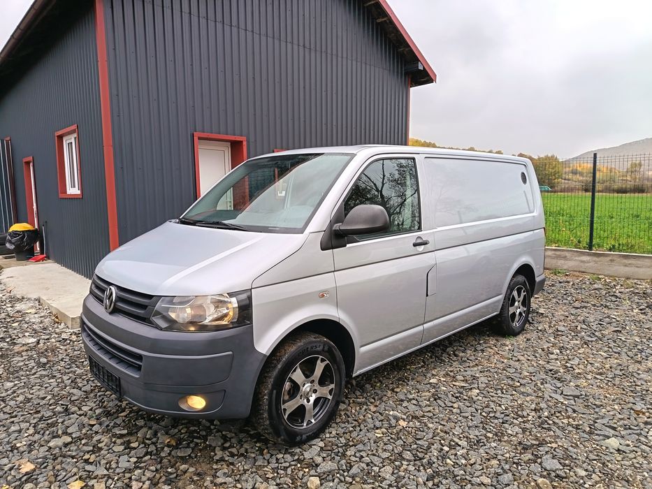 Vw t5. 2 euro5 140 cp 2012