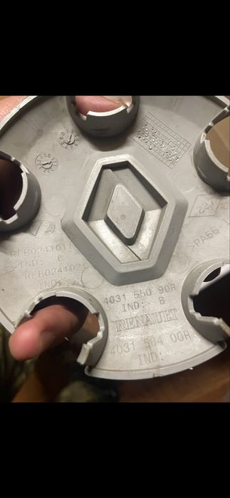 Колпачки рено дастер