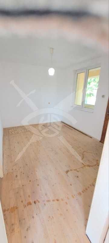 Продава се Къща в с. Веселие, Област Бургас - 60 кв.м за 1100 €/кв.м - Снимка #1