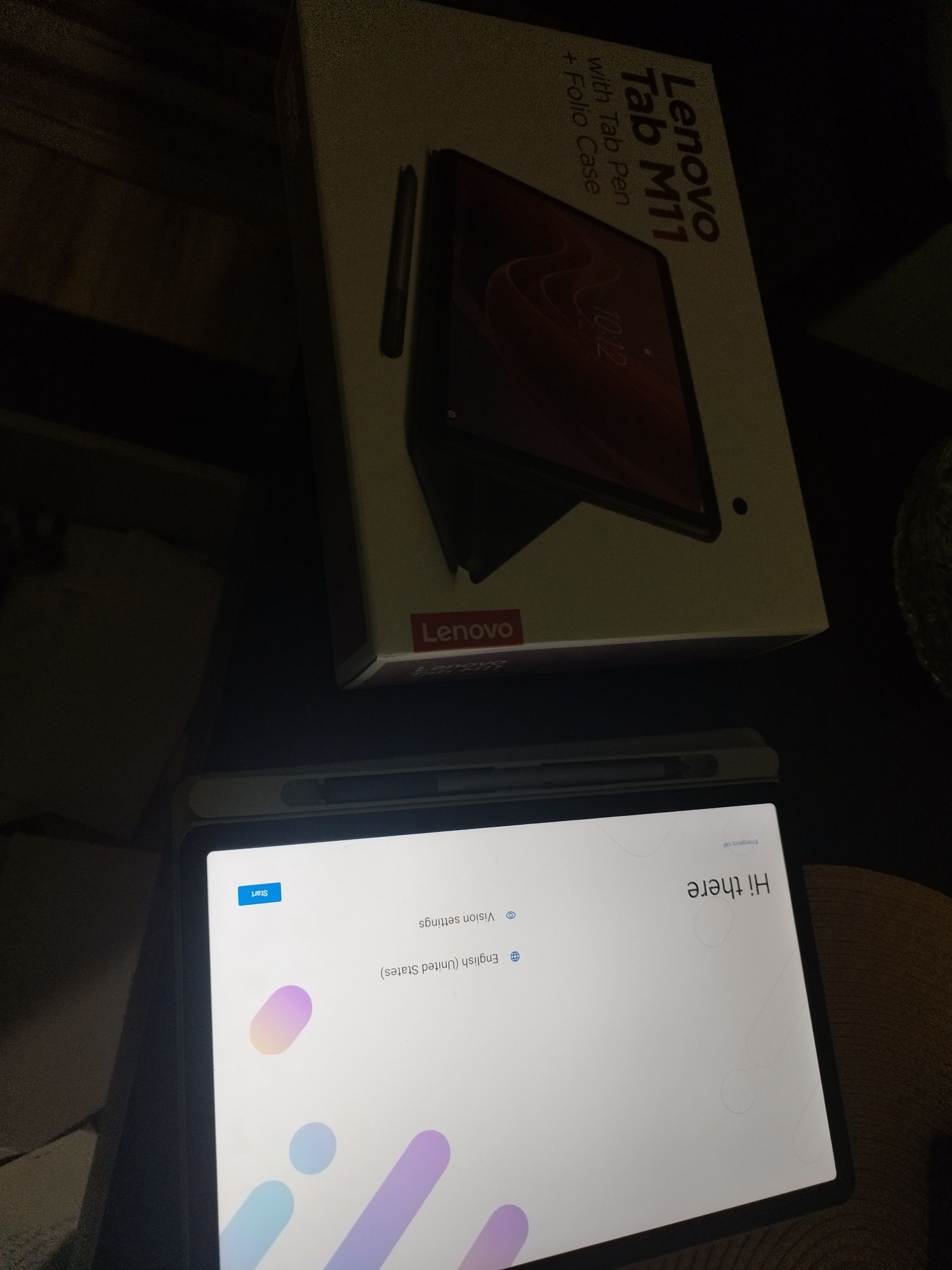 Lenovo Tab M11 - Nouă, Sigilată | Tab Pen + Husă Folio Incluse

Vând t