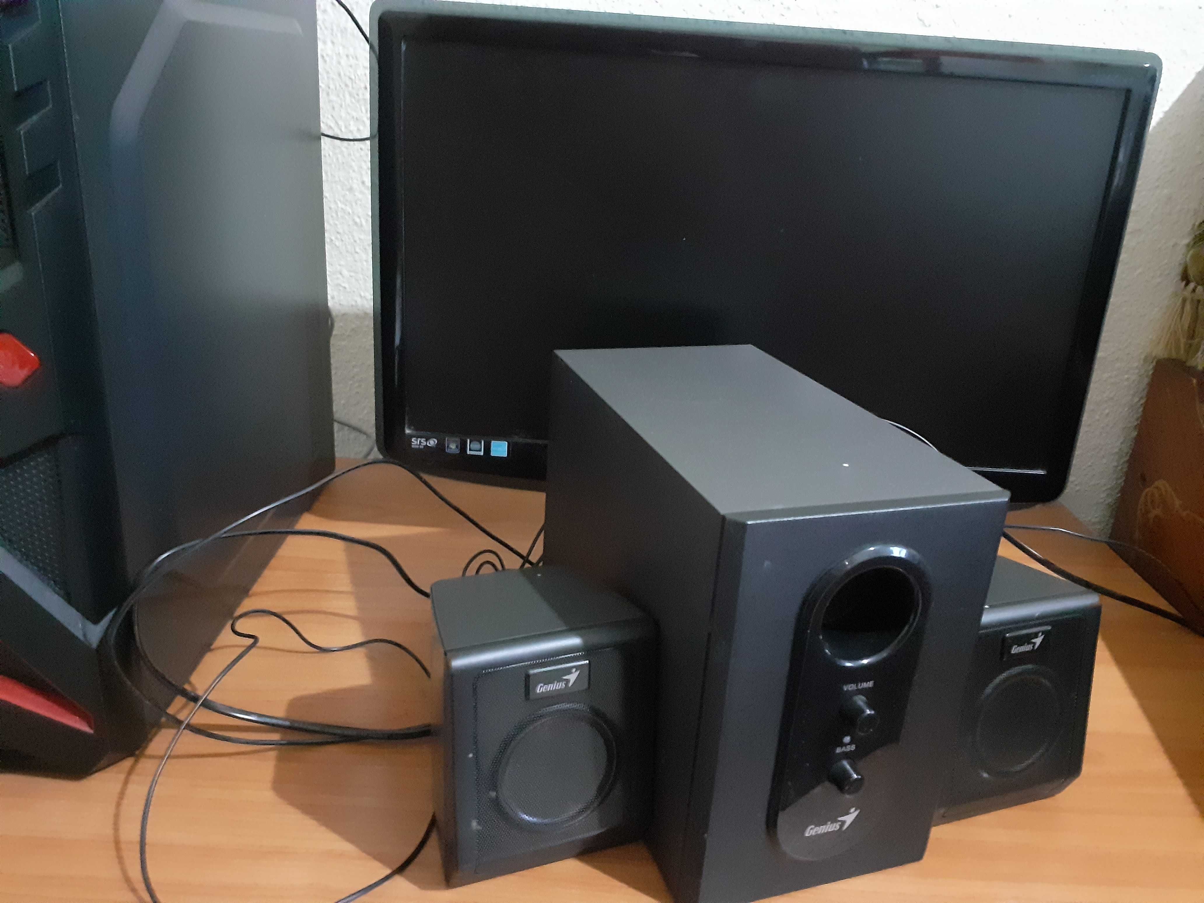 Vând monitor Pc și/sau sistem audio