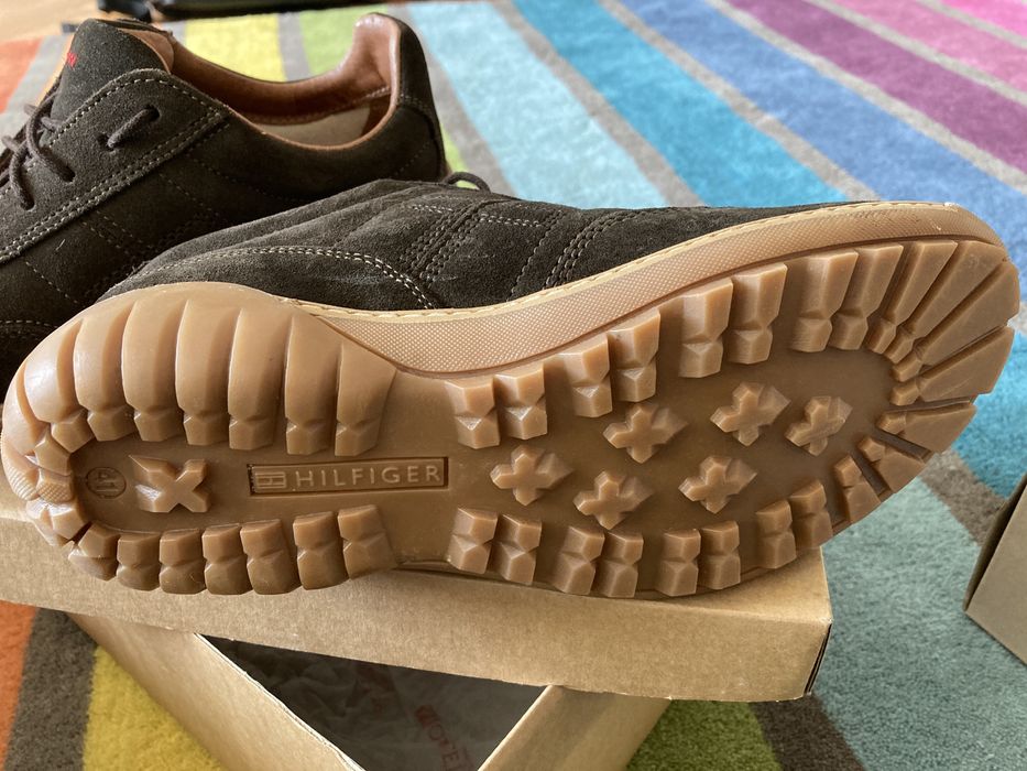 Pantofi Tommy Hilfiger 41 noi