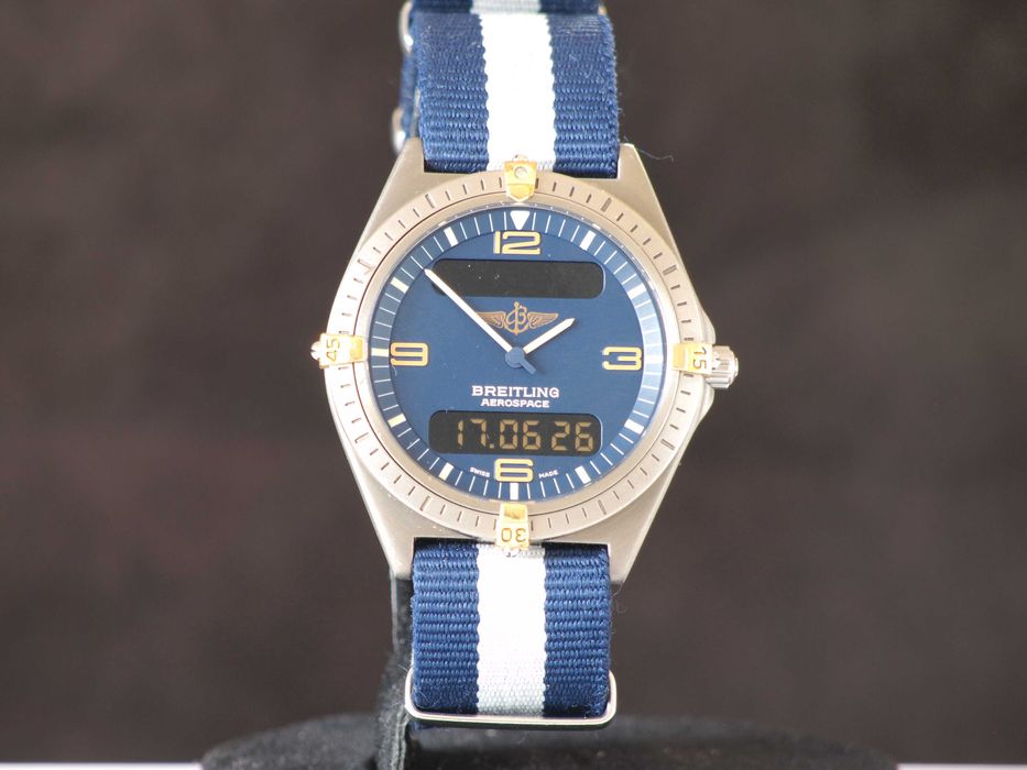 Breitling Aerospace Titanium NASA WATCH, раритетен Часовник