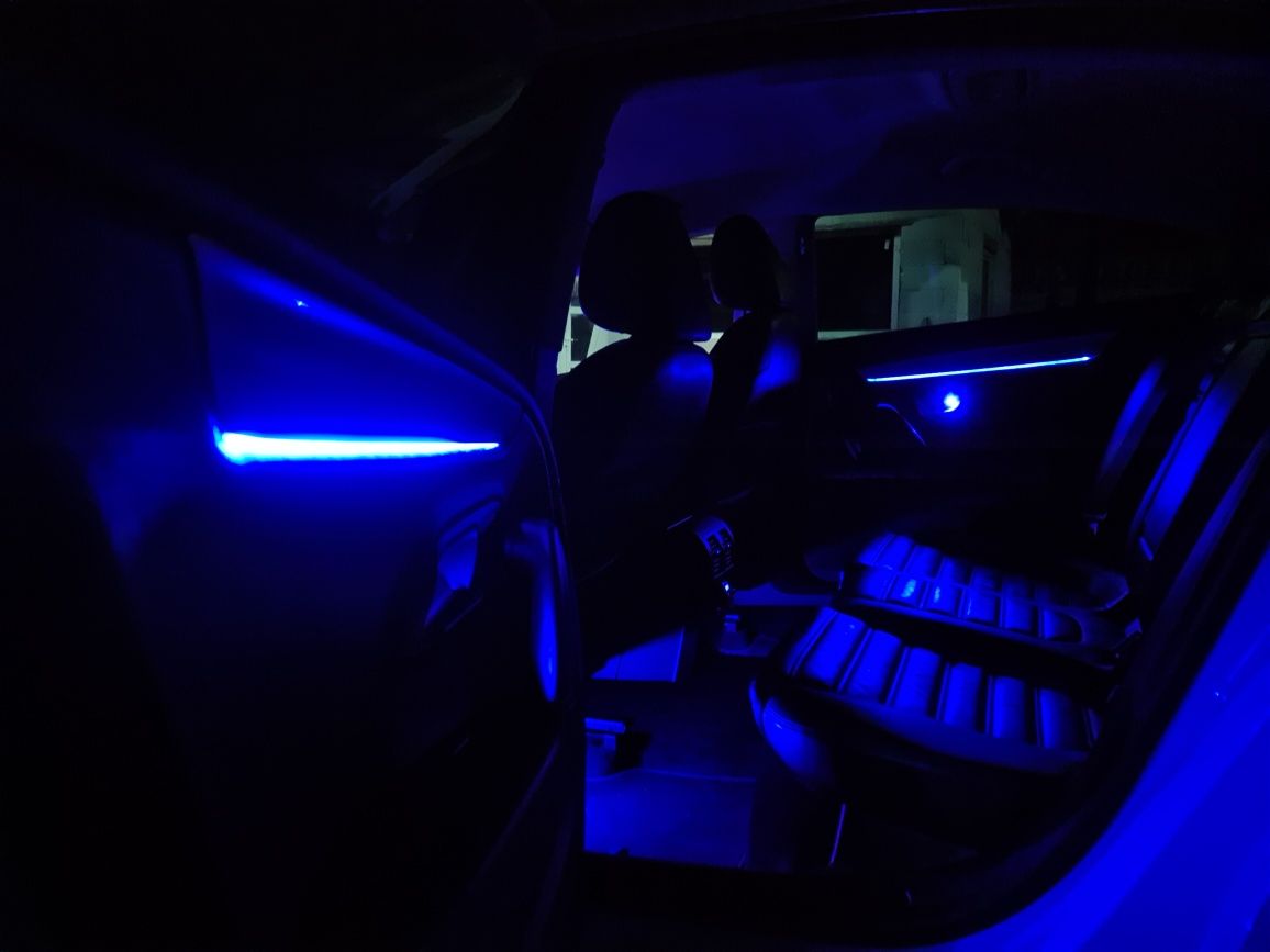 Montaj lumini ambientale retrofit auto