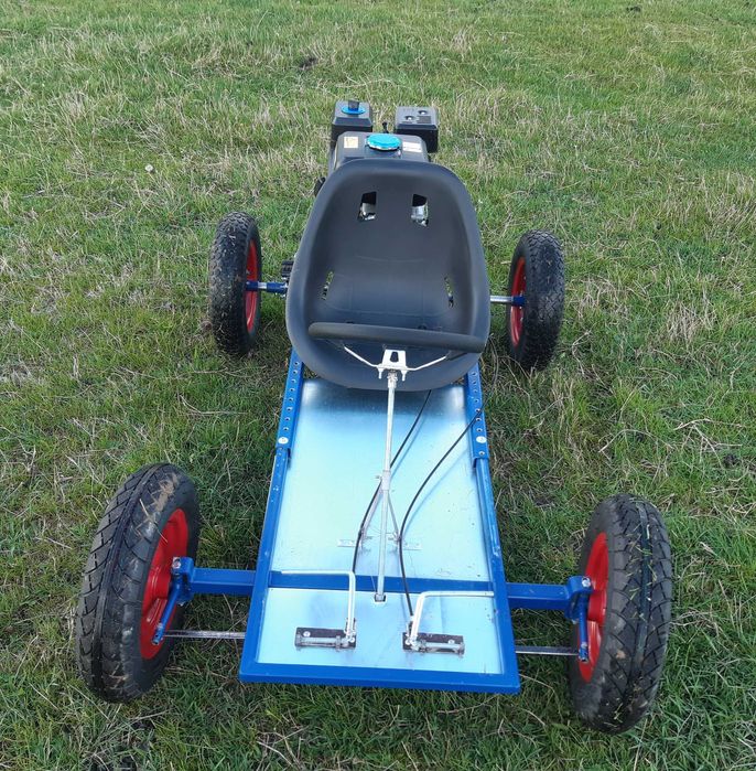 Go Kart cu motor pe benzina