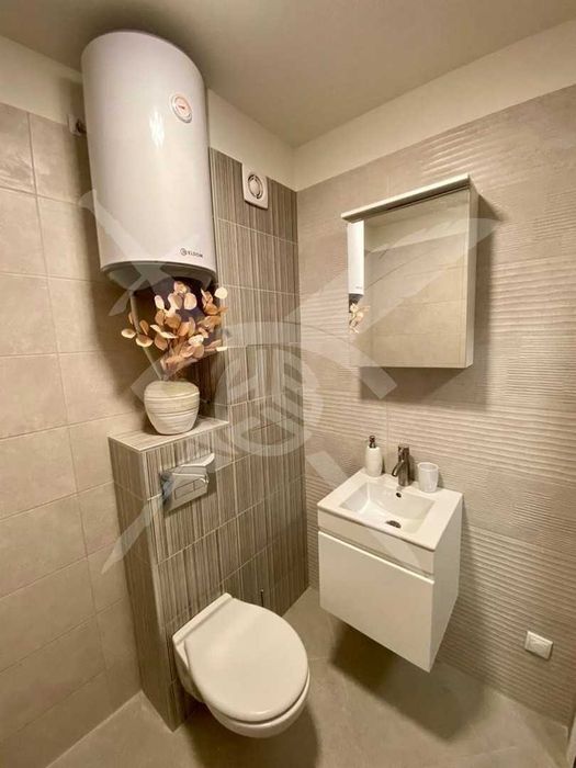 Дава се под наем Двустаен апартамент в София, Изток - 60 кв.м за 850 € - Снимка #10