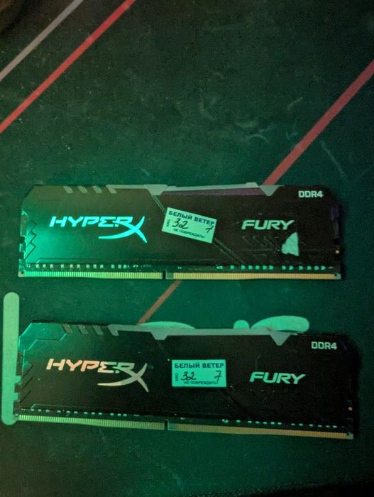 DDR 4 2 плашки по 8Gb