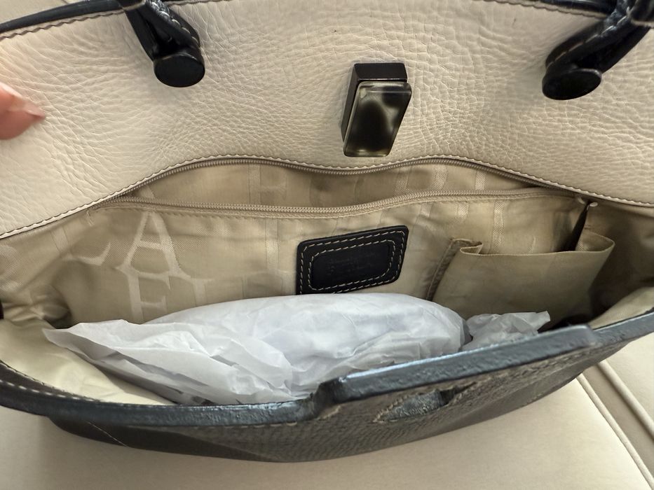 Чанта Furla естествена телешка кожа