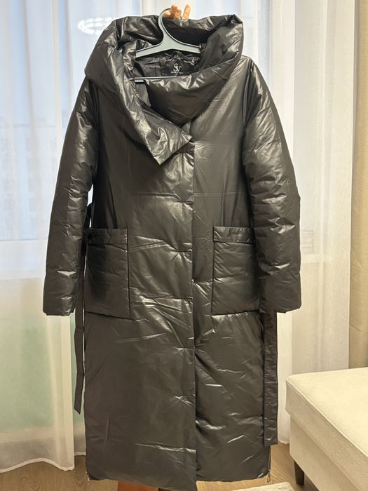 Продам длинную зимнюю куртку