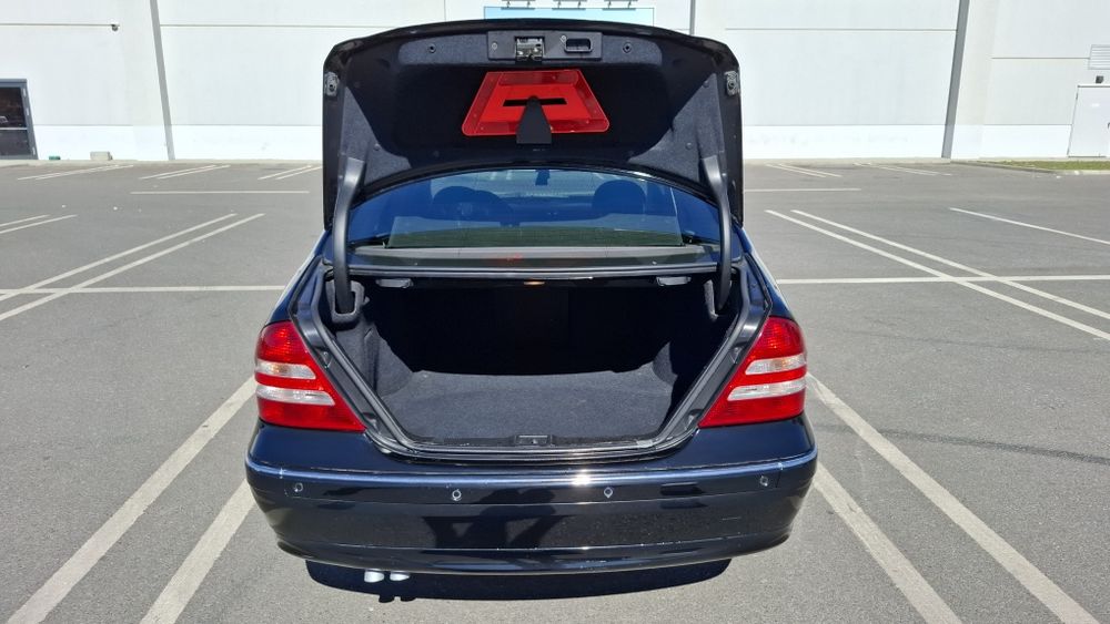 Mercedes w203 c230 kompressor berlină,automat