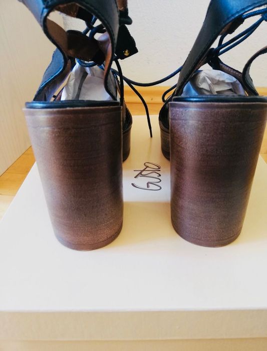 Сандали Gusto НОВИ р-р 38