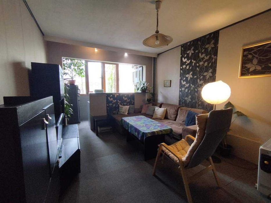 продавам 2-ст, преустроен на 3-ст в жк Надежда-3