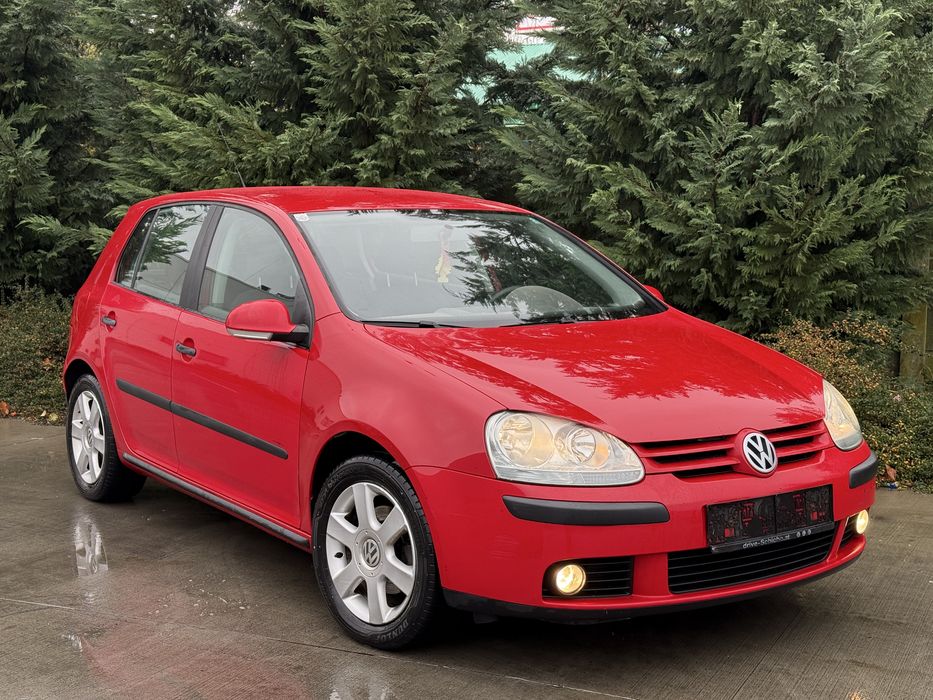 VW Golf V fab.2007 *** 132.000 KM *** UNIC PROPRIETAR *** ADUS AZI