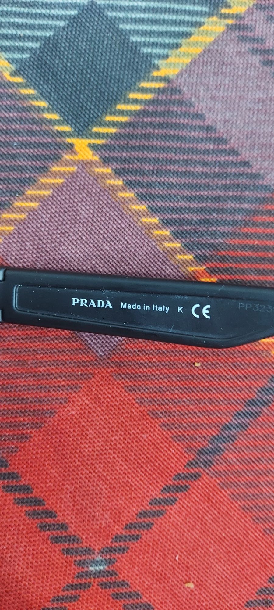 Солнцезащитные очки Prada оригинал