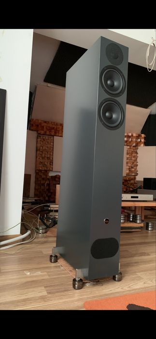 Vand PMC FACT 8 Signature