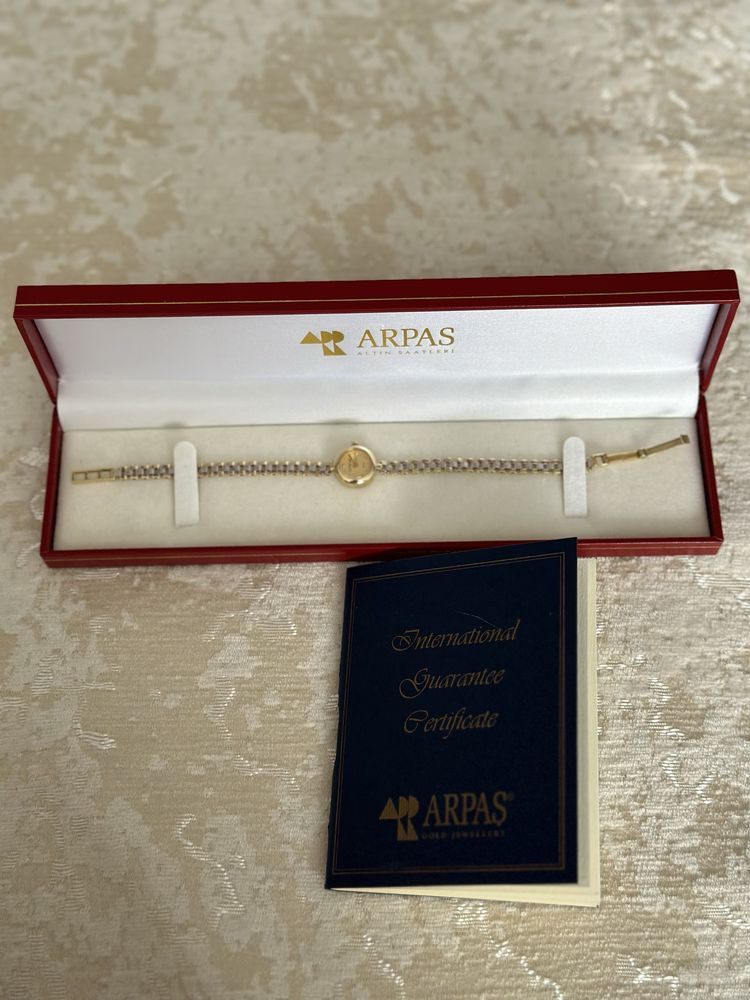 Золотые женские часы 585 пробы, документы и международный сертификат
