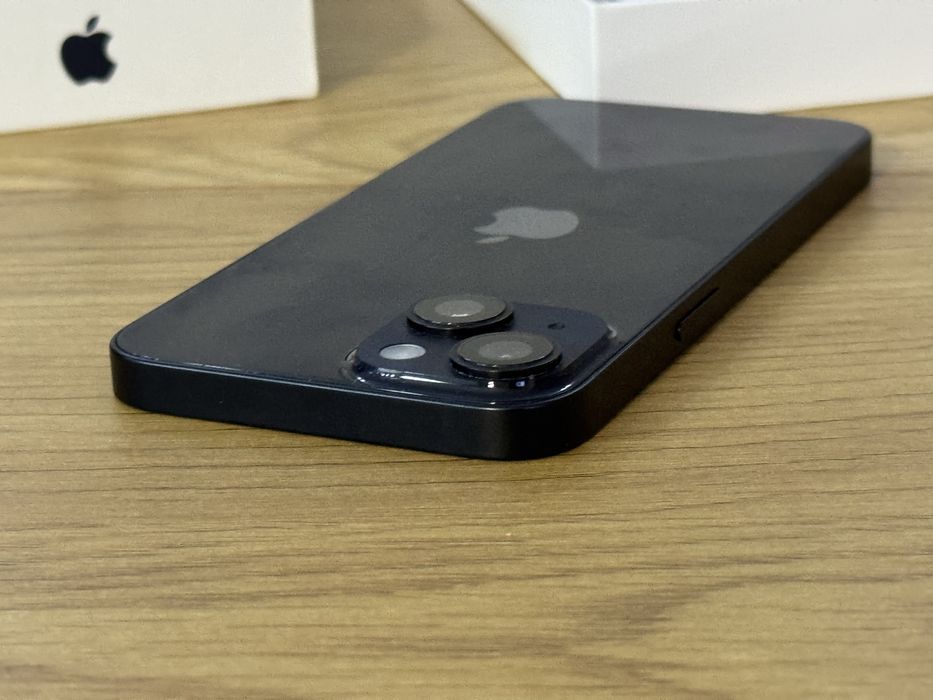 Бартер като нов iPhone 14 128gb 100% черен