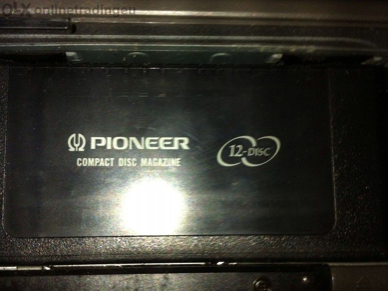 Продавам CD-Changer Pioneer