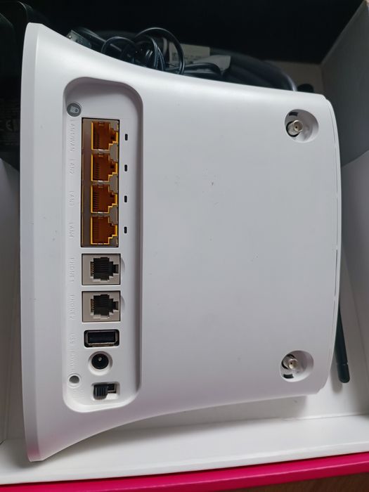 Modem 4G LTE liber de retea