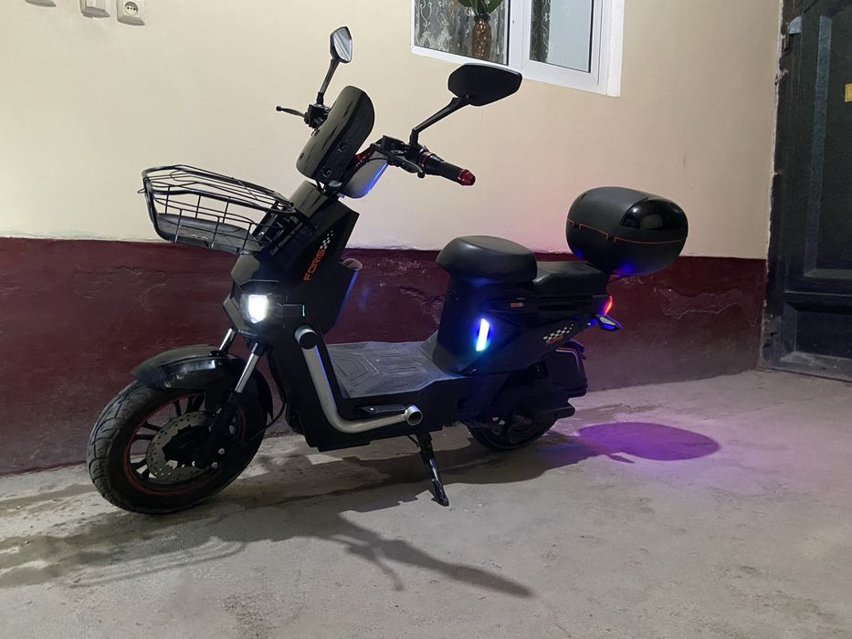 Tank model zaryad 60 km rangi qora fara led manzil fargona oltiariq