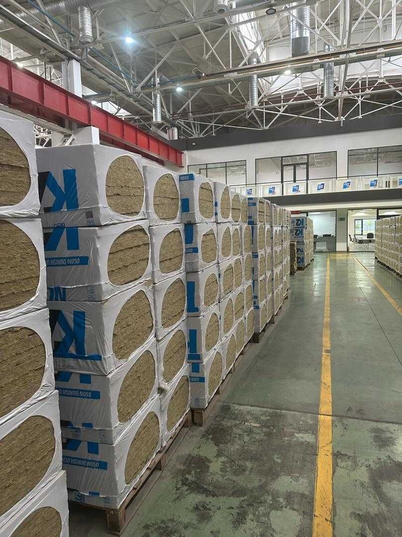 Теплый дом с Knauf Insulation. Базальтовая каменая вата. Теплоизоляция