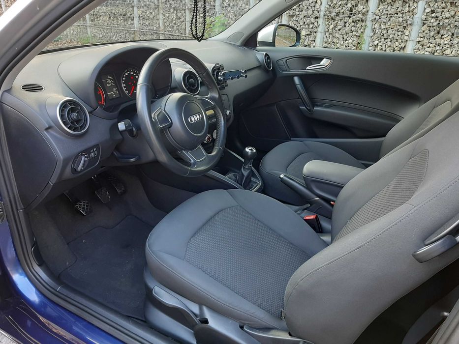 Audi A1 1.6 TDI, 2011, 105 CP, 168000 km, consum mic!