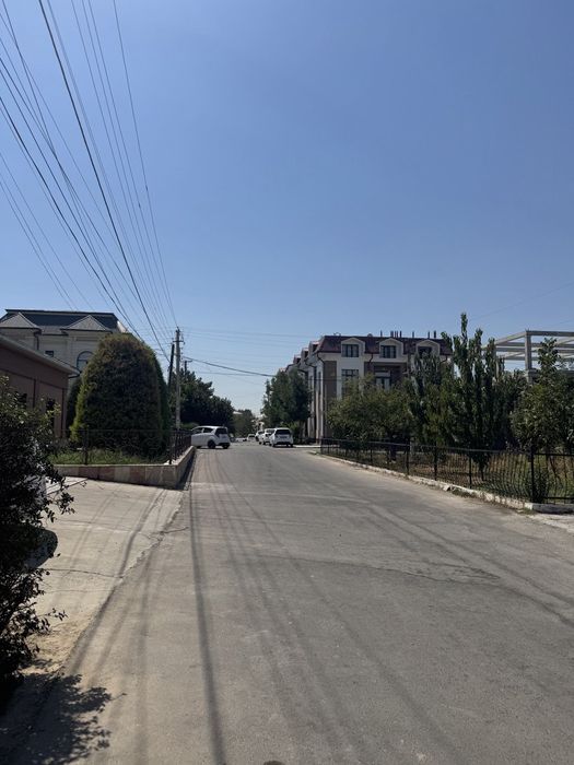 Продаётся земля под Коттеджи и тд. В центре 20соток Бадамзар Телевышка