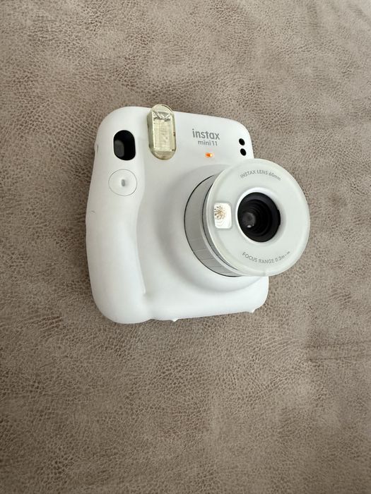Instax mini 11 белый