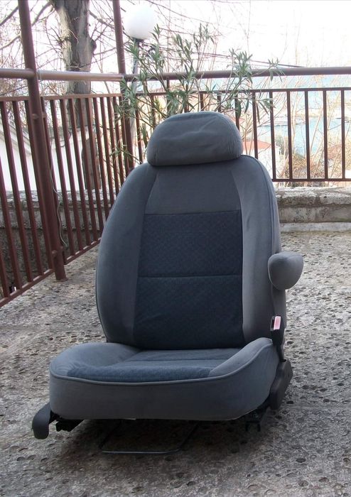 Седалка за Пежо 406