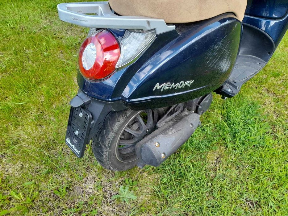 Продавам скутер Benelli Memory