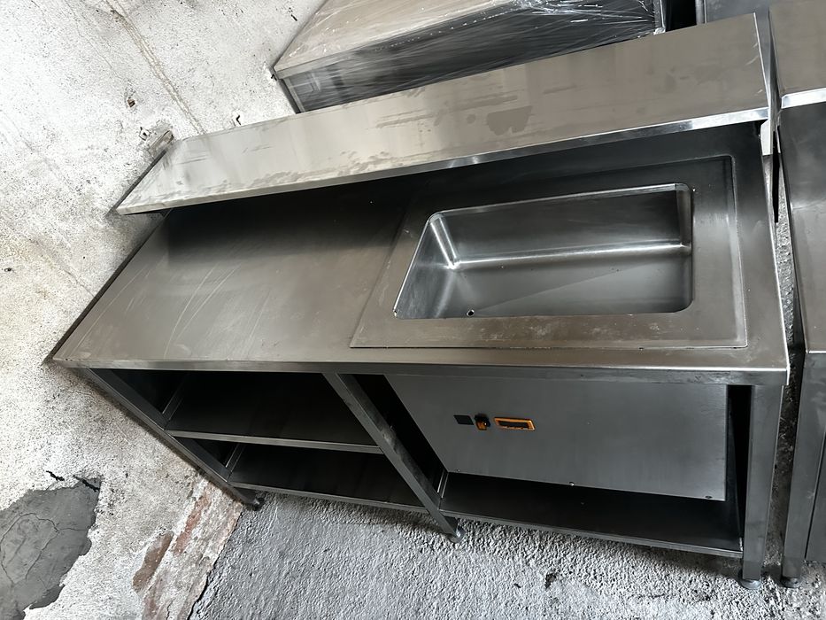 Работна маса алпака със саладета