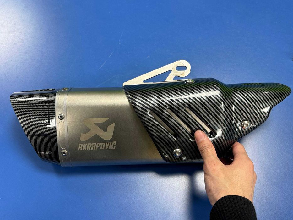 Глушитель Akrapovich