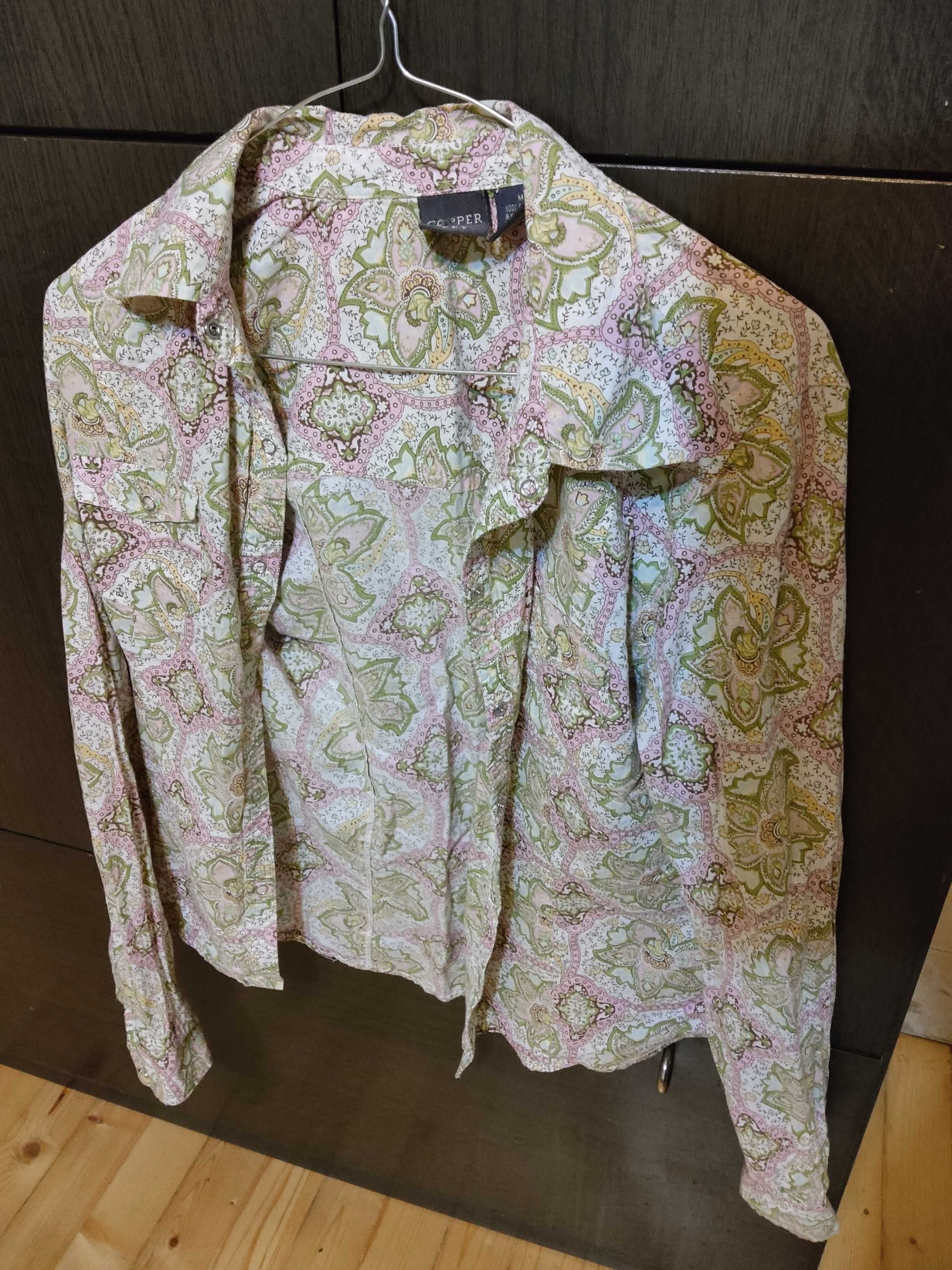 Продавам Дамски ризи