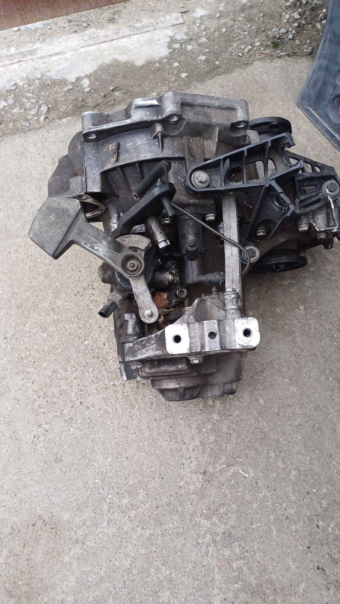 Cutie viteze vw golf 6 1.4 caxa Cod MCB, Cutie mcb