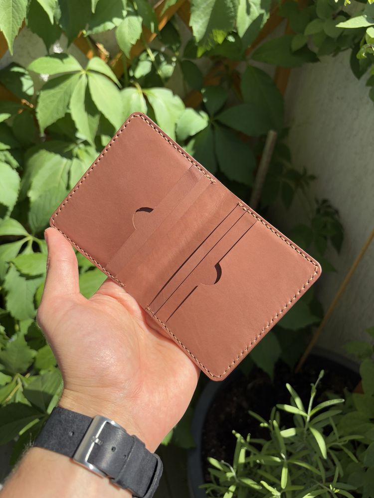 Portofel din piele naturala slim lucrat manual