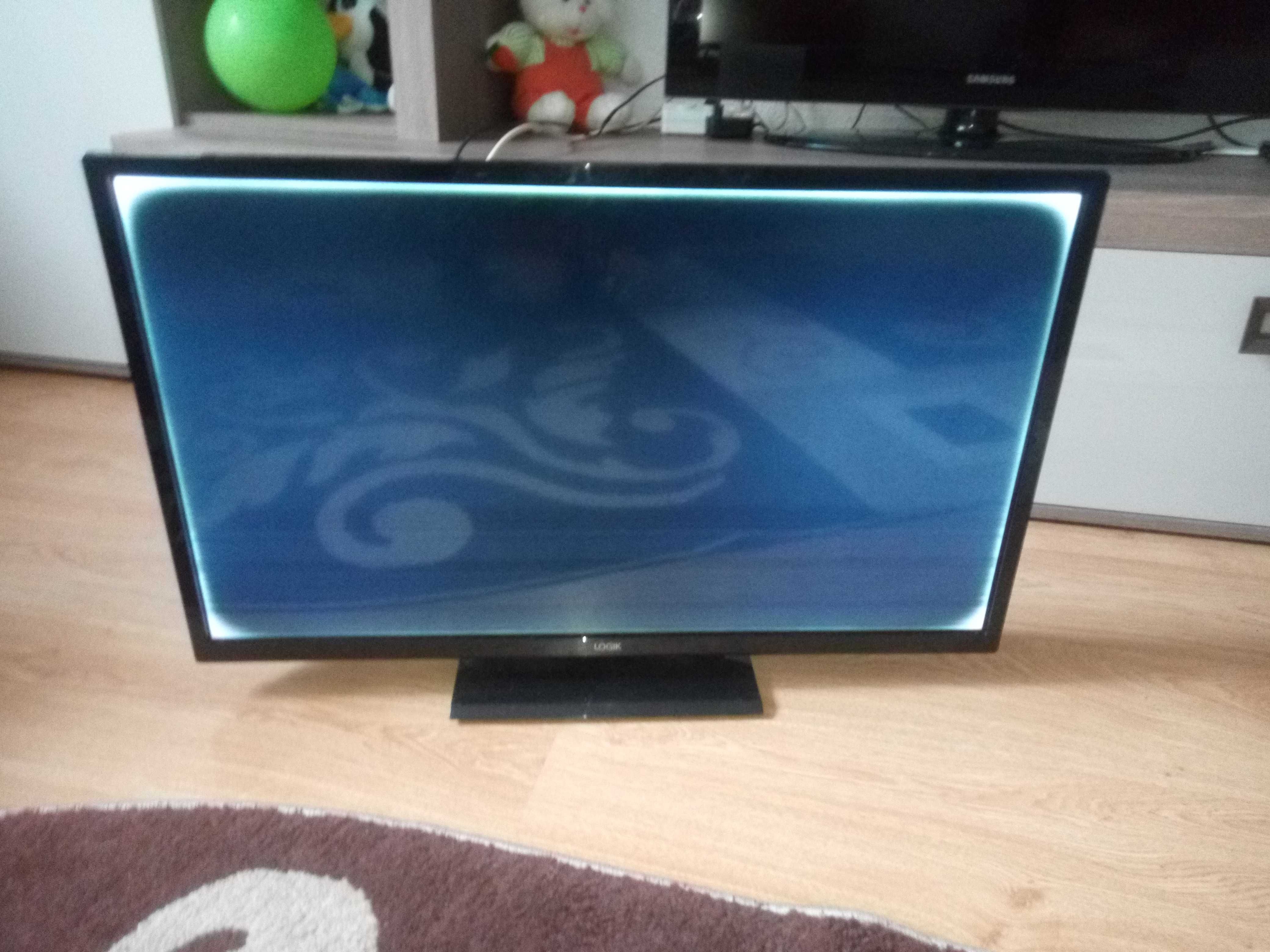 TV smart LOGIK L32SHE17 32 vand sau schimb