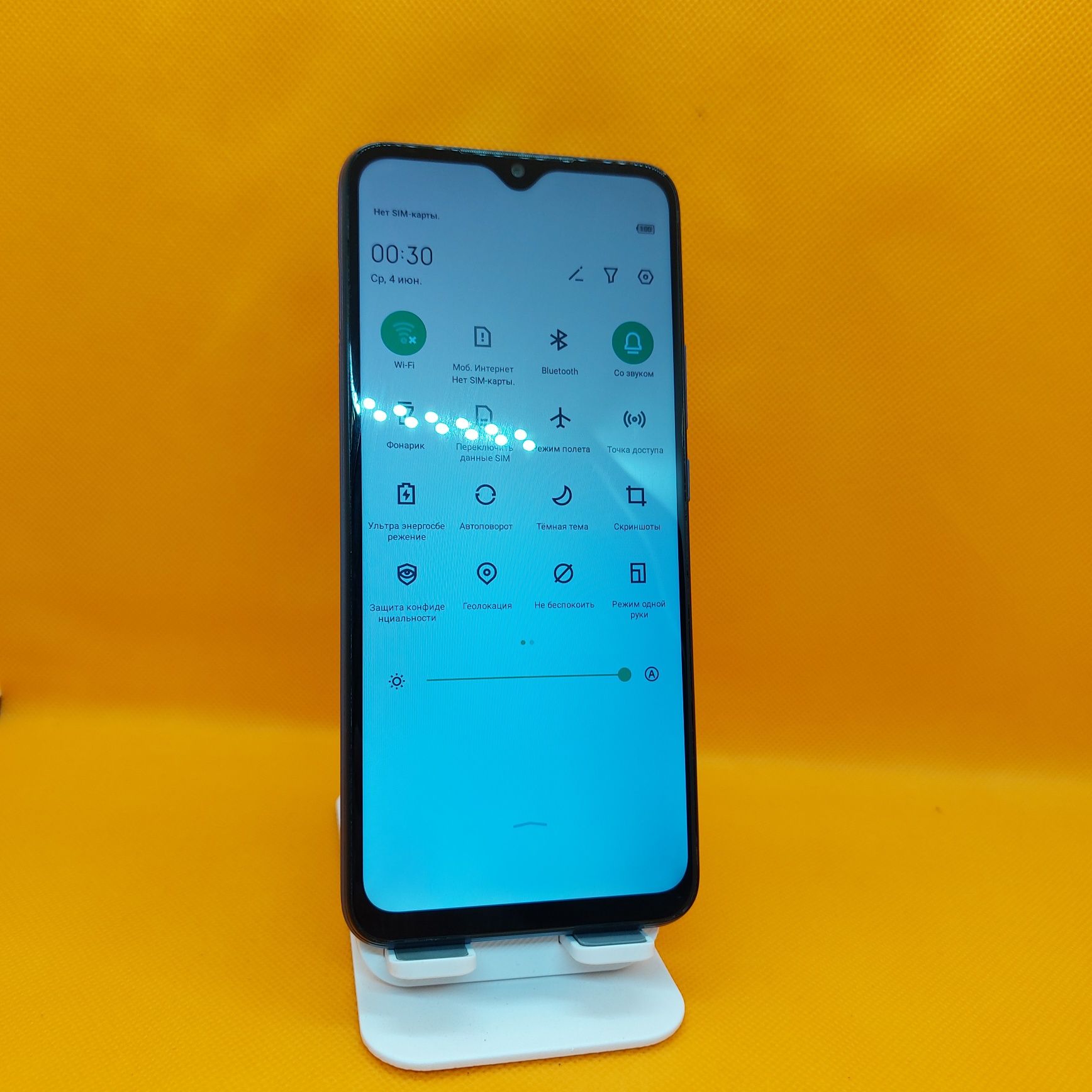 Infinix Hot 11play srochna sotiladi