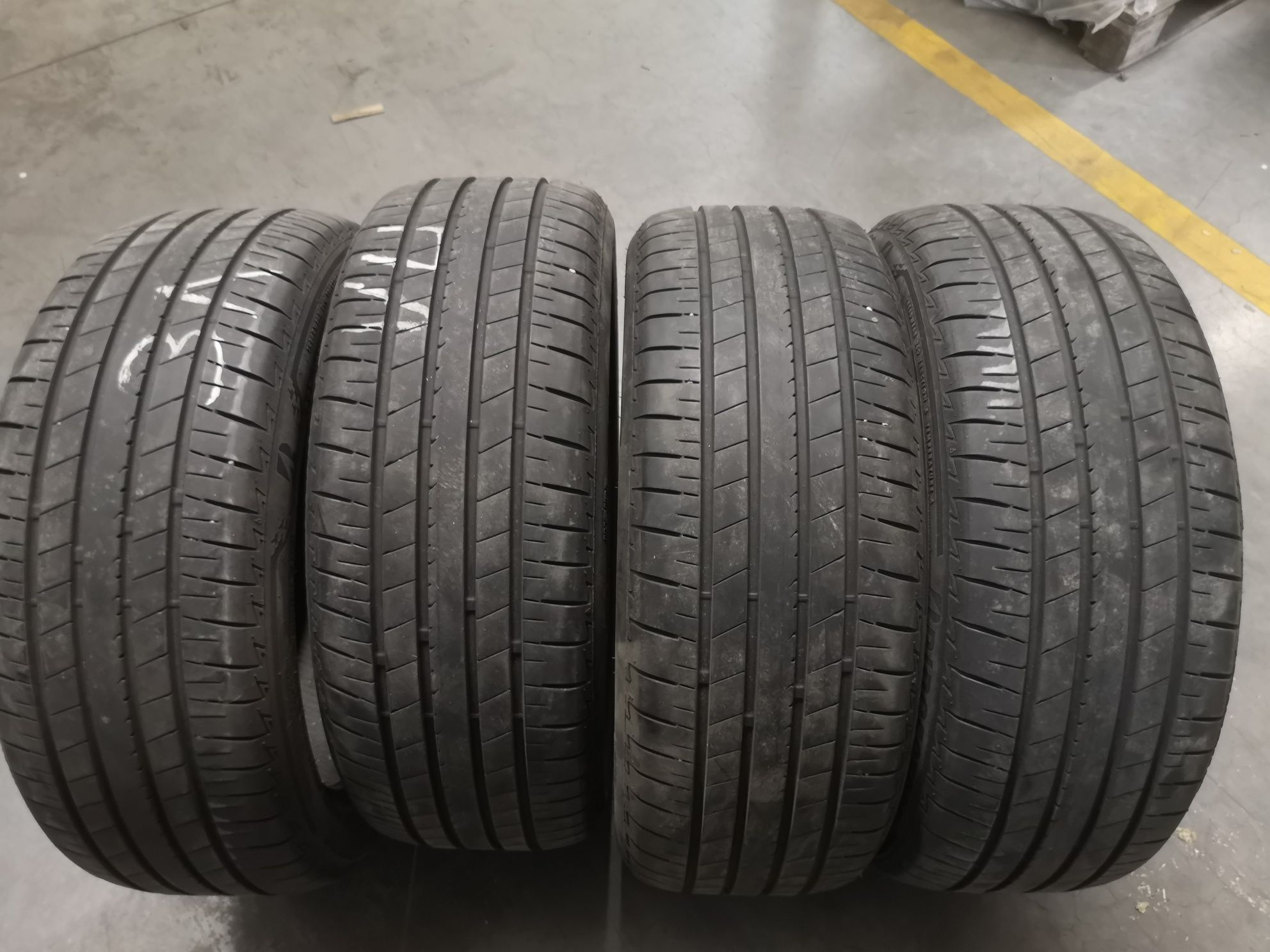 4бр летни гуми Бриджстоун 225/45/19