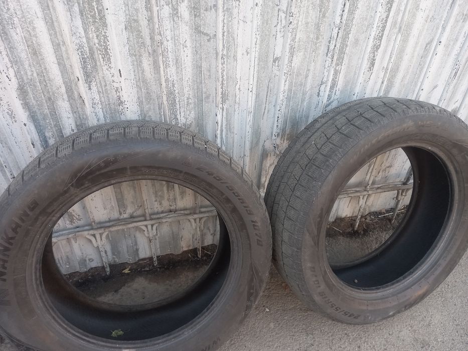 Продам резину 245 55