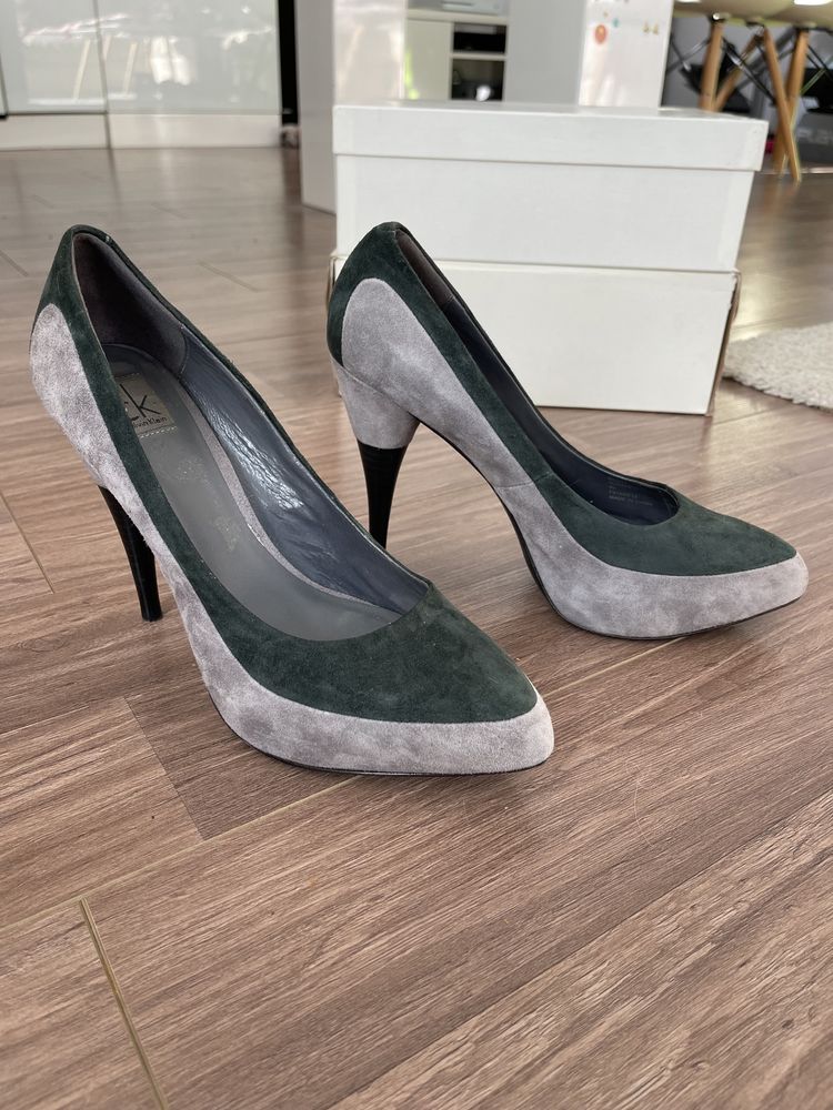 Pantofi Calvin Klein - marimea 40
