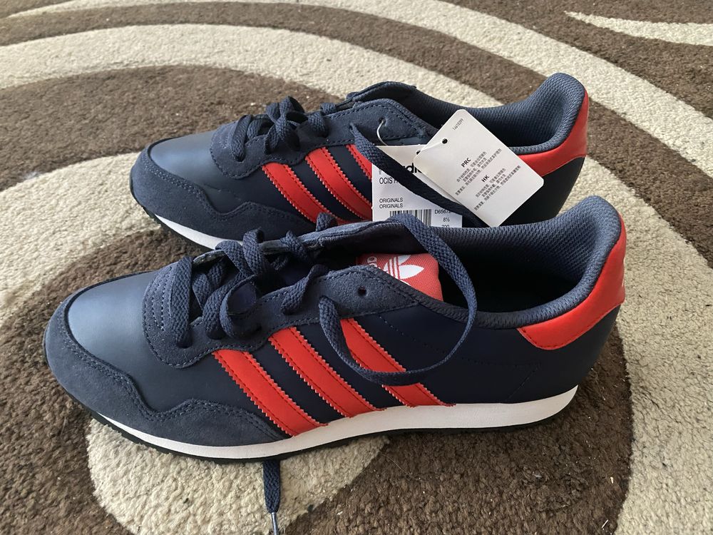Маратонки adidas Ocis Runner