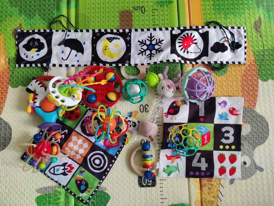 Lot jucării 0-6 luni