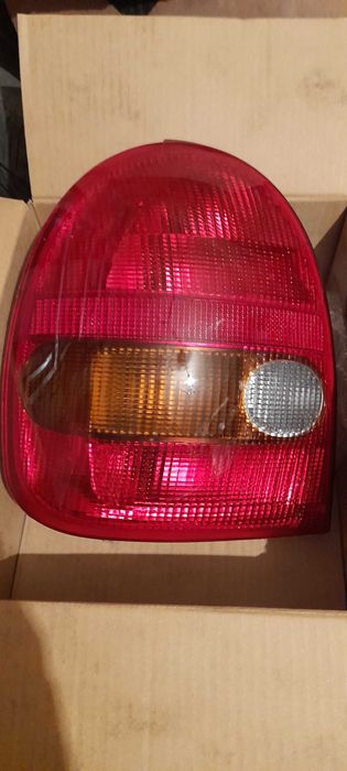 Фарове, стопове, кабели за свещи за Opel Corsa B