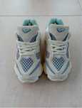 Дамски маратонки NEW BALANCE 9060