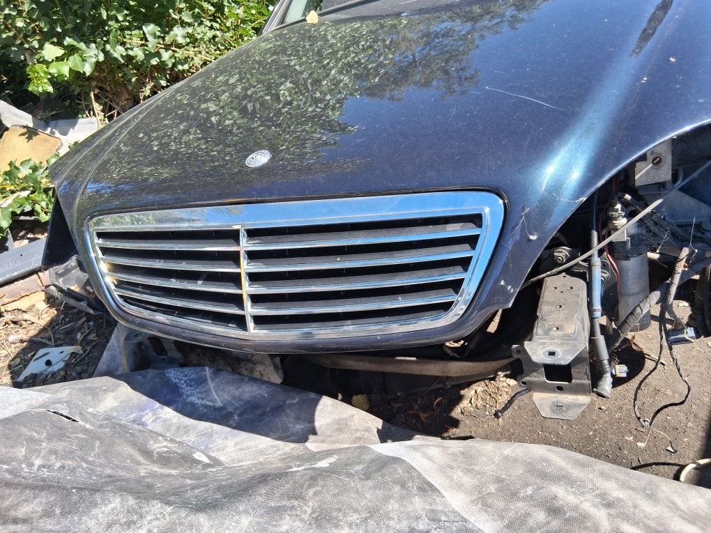 Решетка пресен капак mercedes w220 s class
