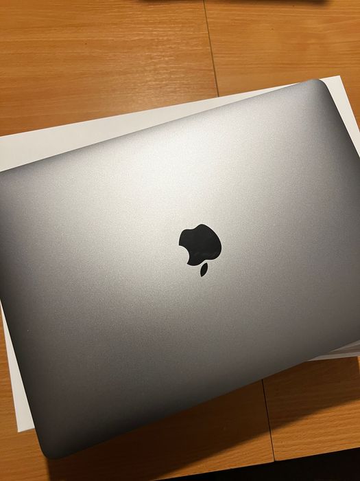 MacBook Air 13” M1 — 8GB / 256GB — Space Grey — Ca nou — Garanție