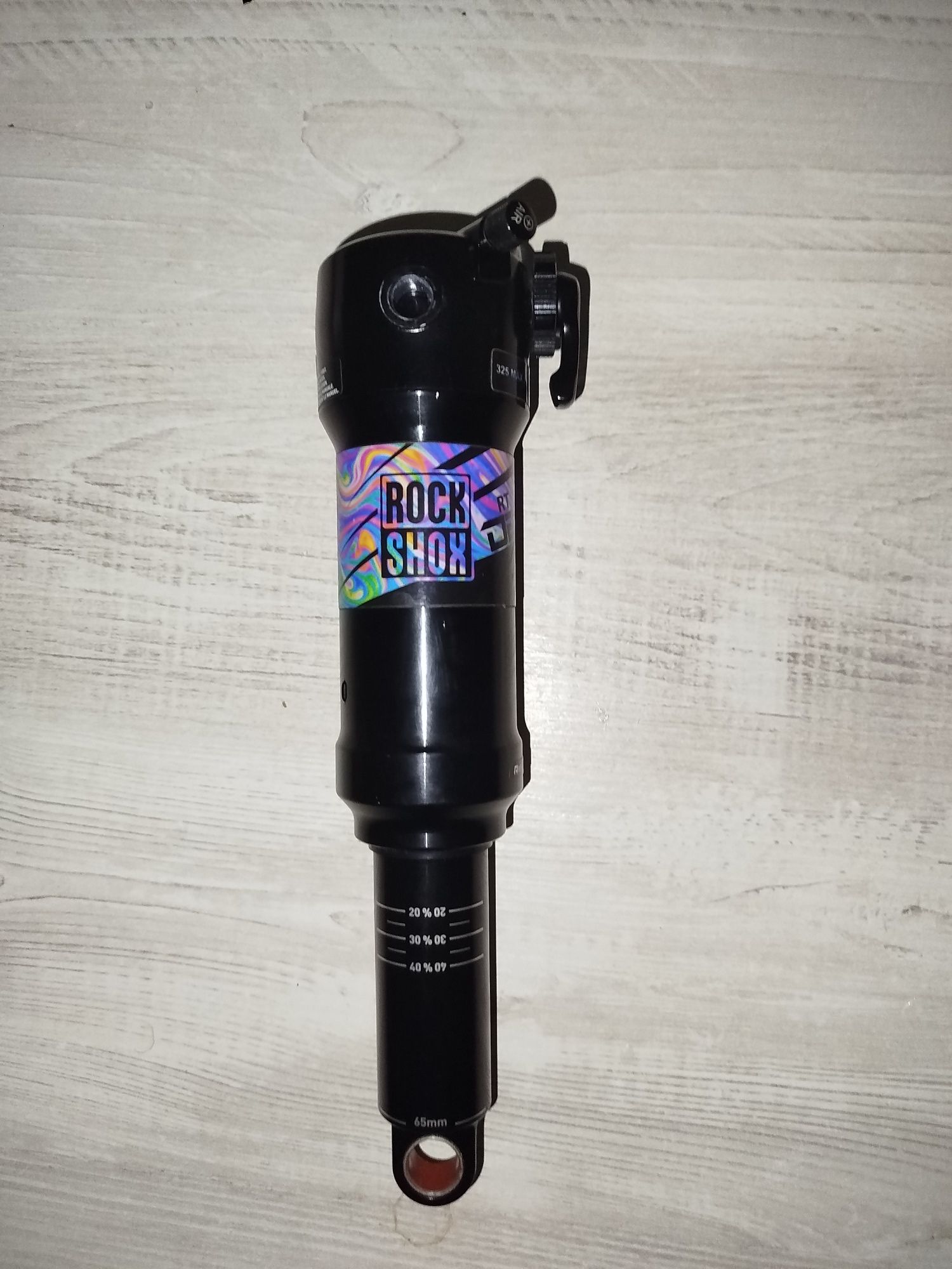 Amortizor spate rockshox RT DELUXE 205x65 uitativa cu atenție la poze