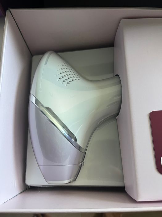 Фотоепилатор philips lumea prestige bri947/00