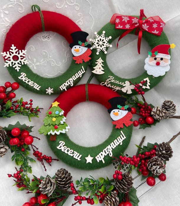 Коледни венци от естествени материали